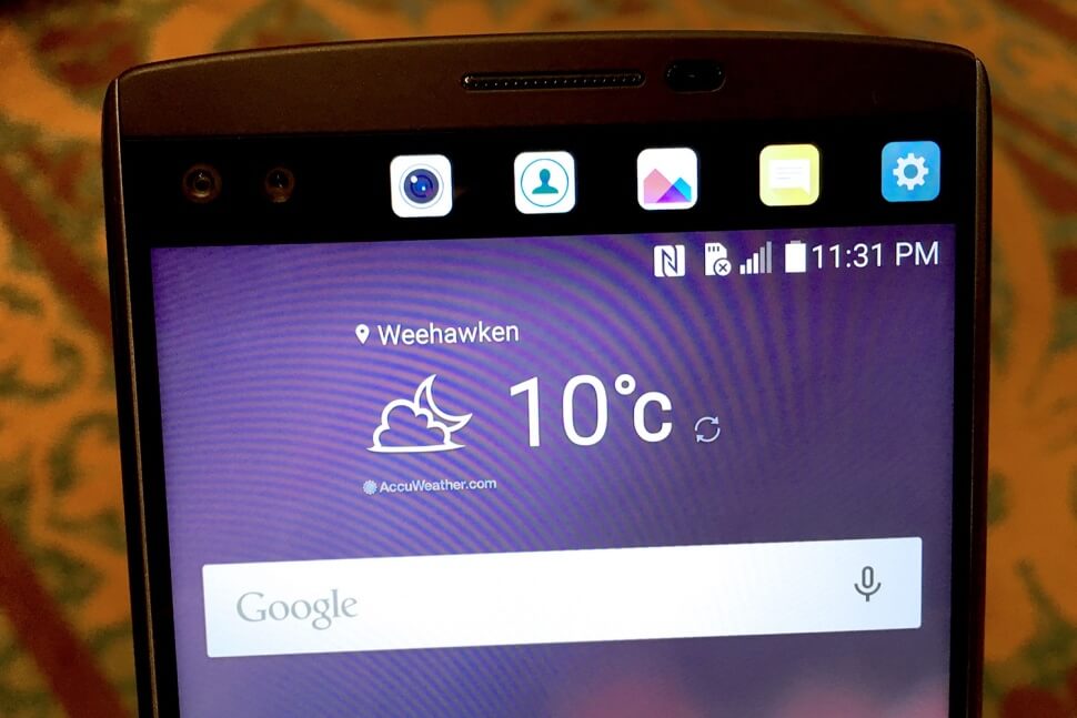 lg-v10-hands-on-top-screen-apps-970x647-c